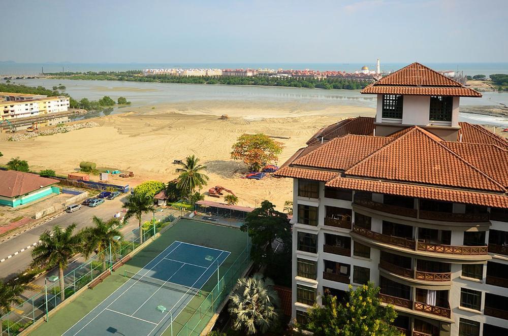 Jetty Suites Apartments Malacca Ngoại thất bức ảnh